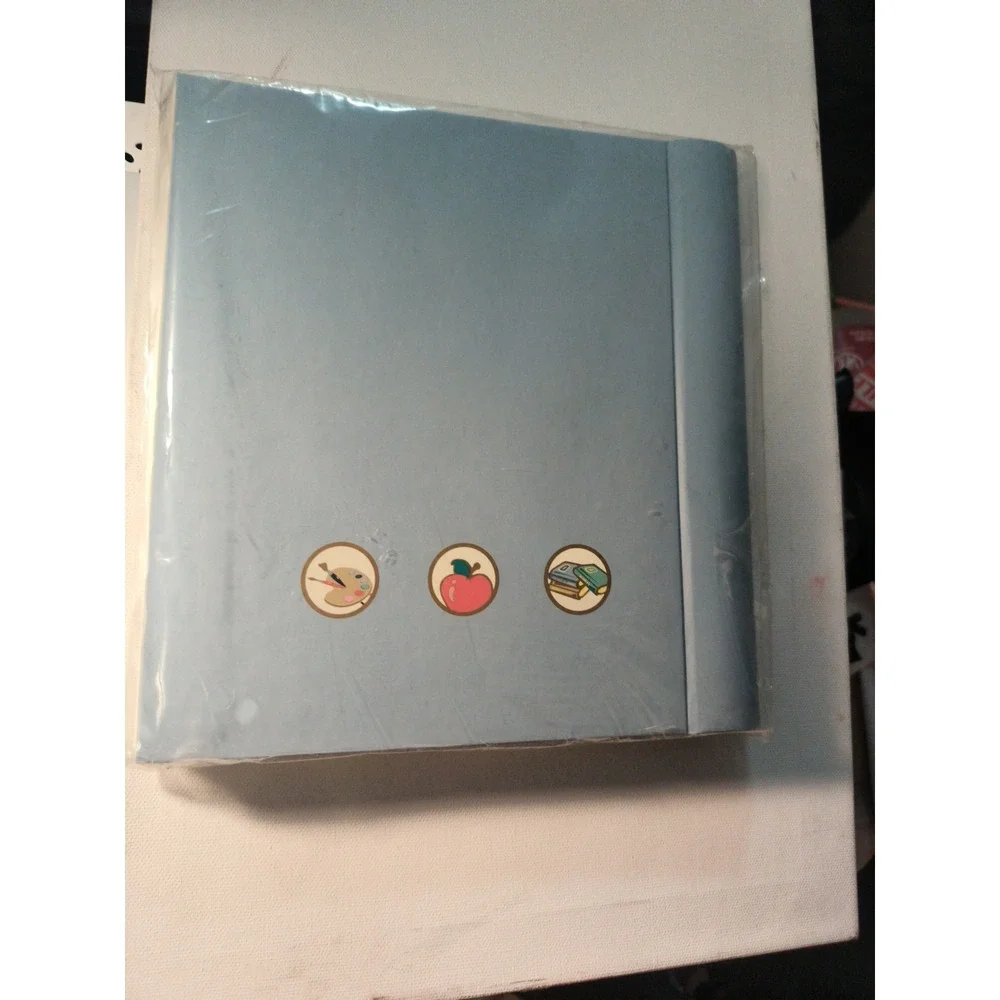NEW! momAgenda School Years pocket binder portfolio • PreK-12th grade